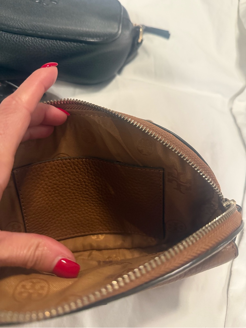 Tory Burch leather belt bag - Picture 6 of 6
